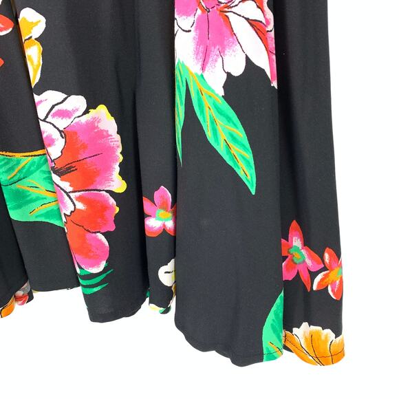 Old Navy Women's Size Medium Shirred Back Sundress Black Floral A-Line - Picture 4 of 6